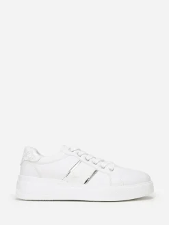 Outlet La Modeuse Baskets avec empiècements imprimés Blanc