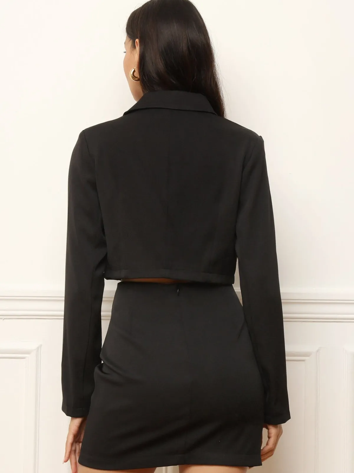 Online La Modeuse Blazer court avec col à revers Noir