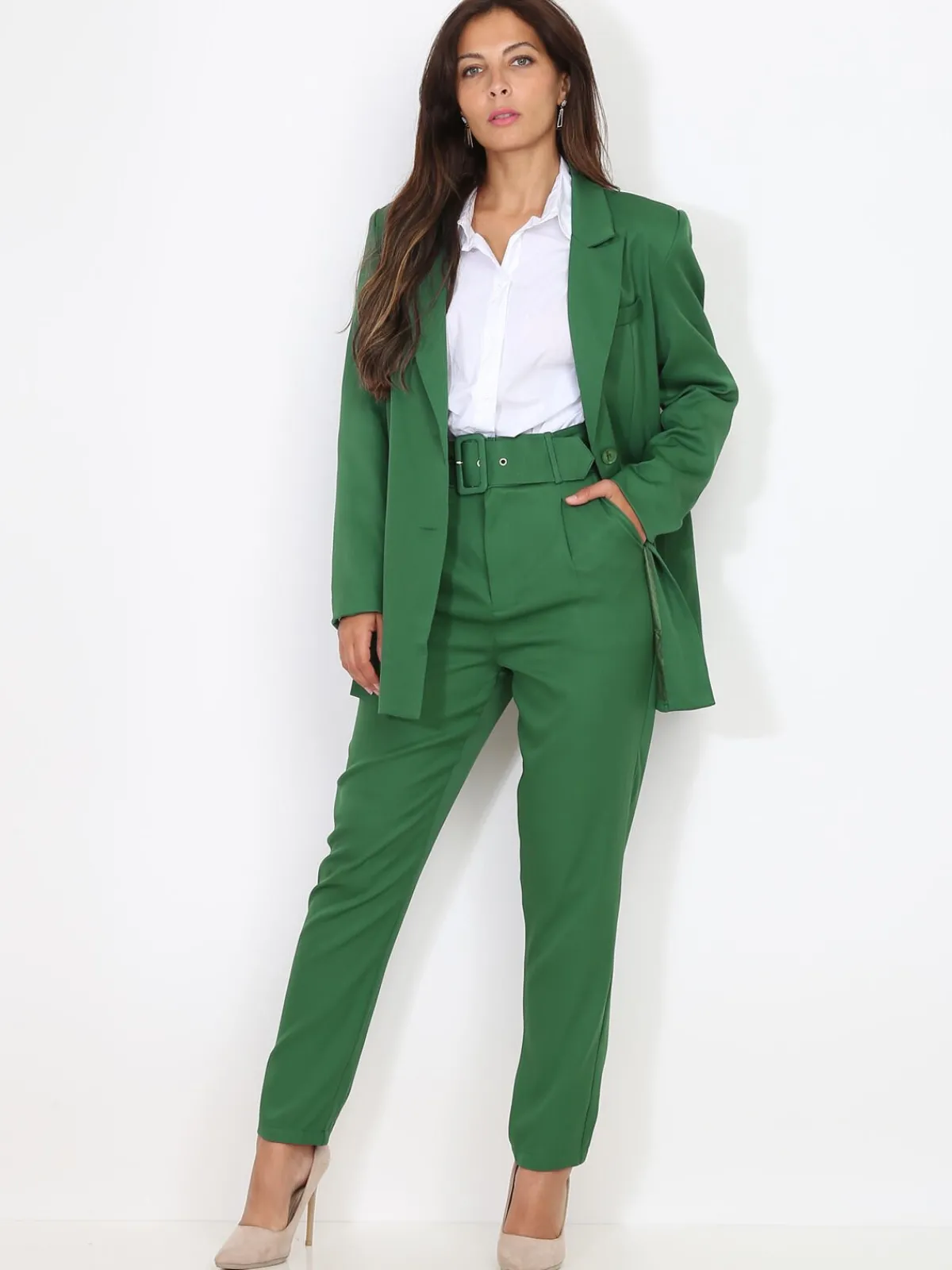 Online La Modeuse Blazer droit à ceinture amovible Vert