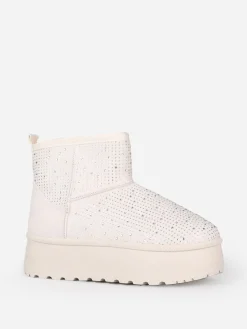 Online La Modeuse Boots fourrées à strass et plateforme Beige