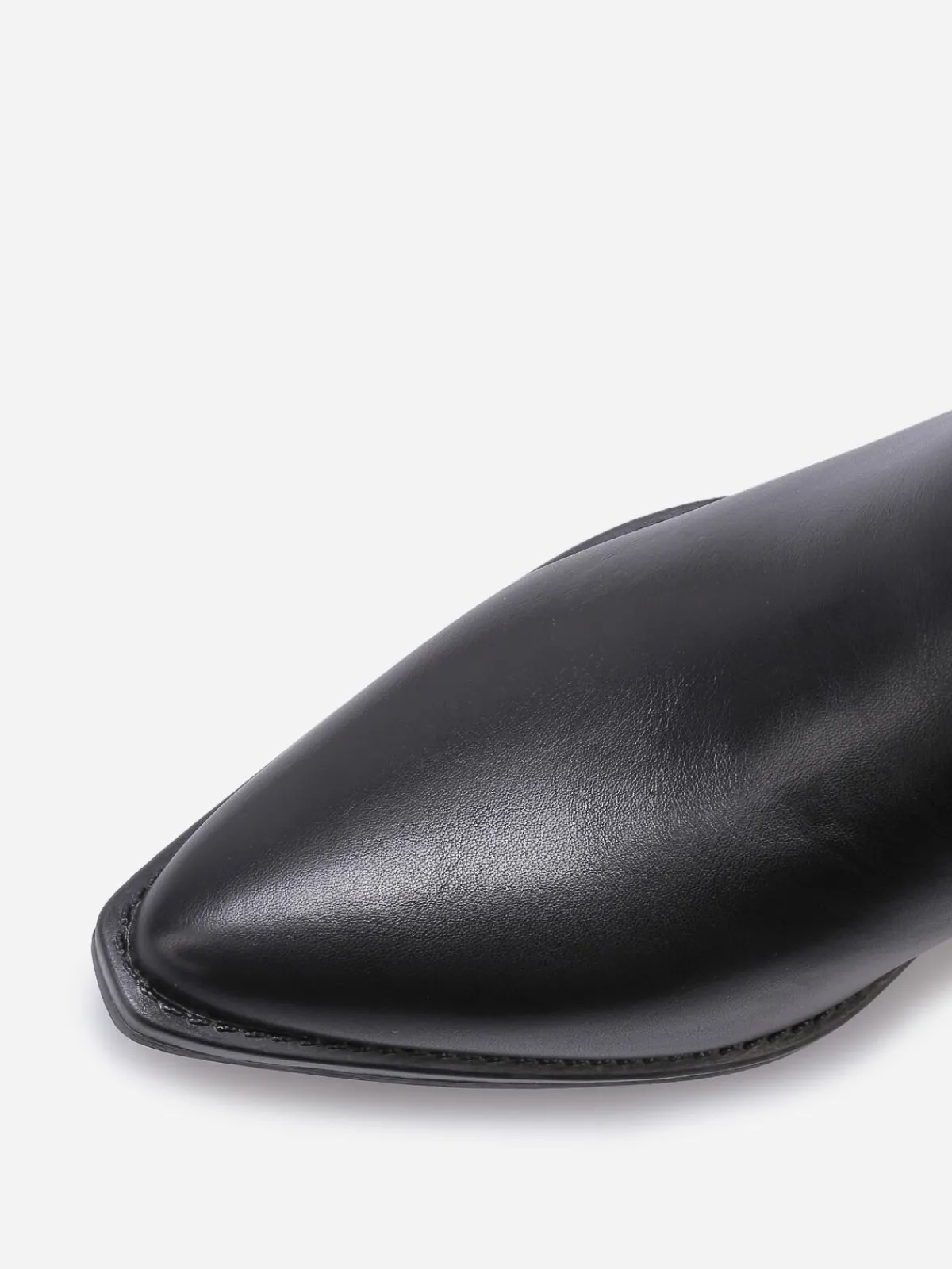 Online La Modeuse Bottines à bride cloutées et nouée Noir