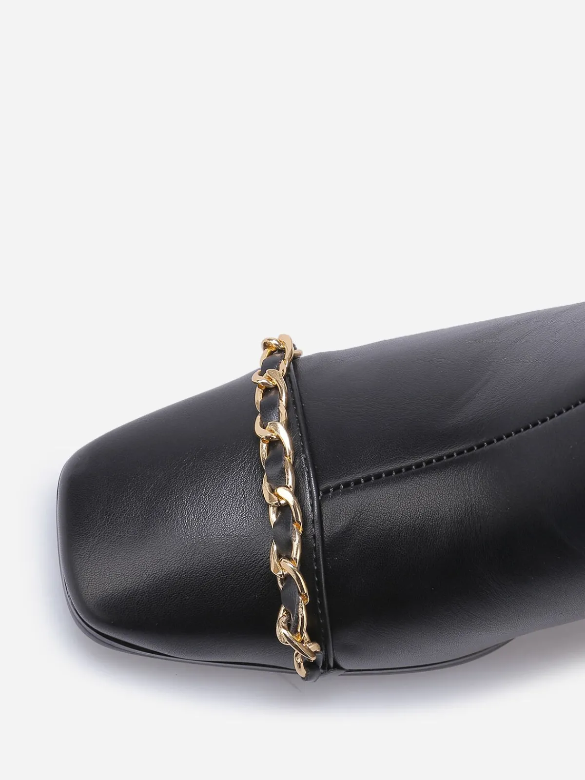 Best La Modeuse Bottines à talon avec chaîne dorée Noir