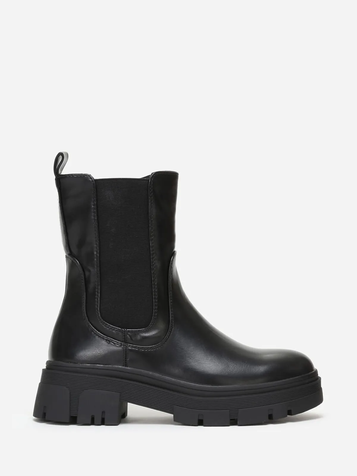 Outlet La Modeuse Bottines chelsea crantées en simili Noir