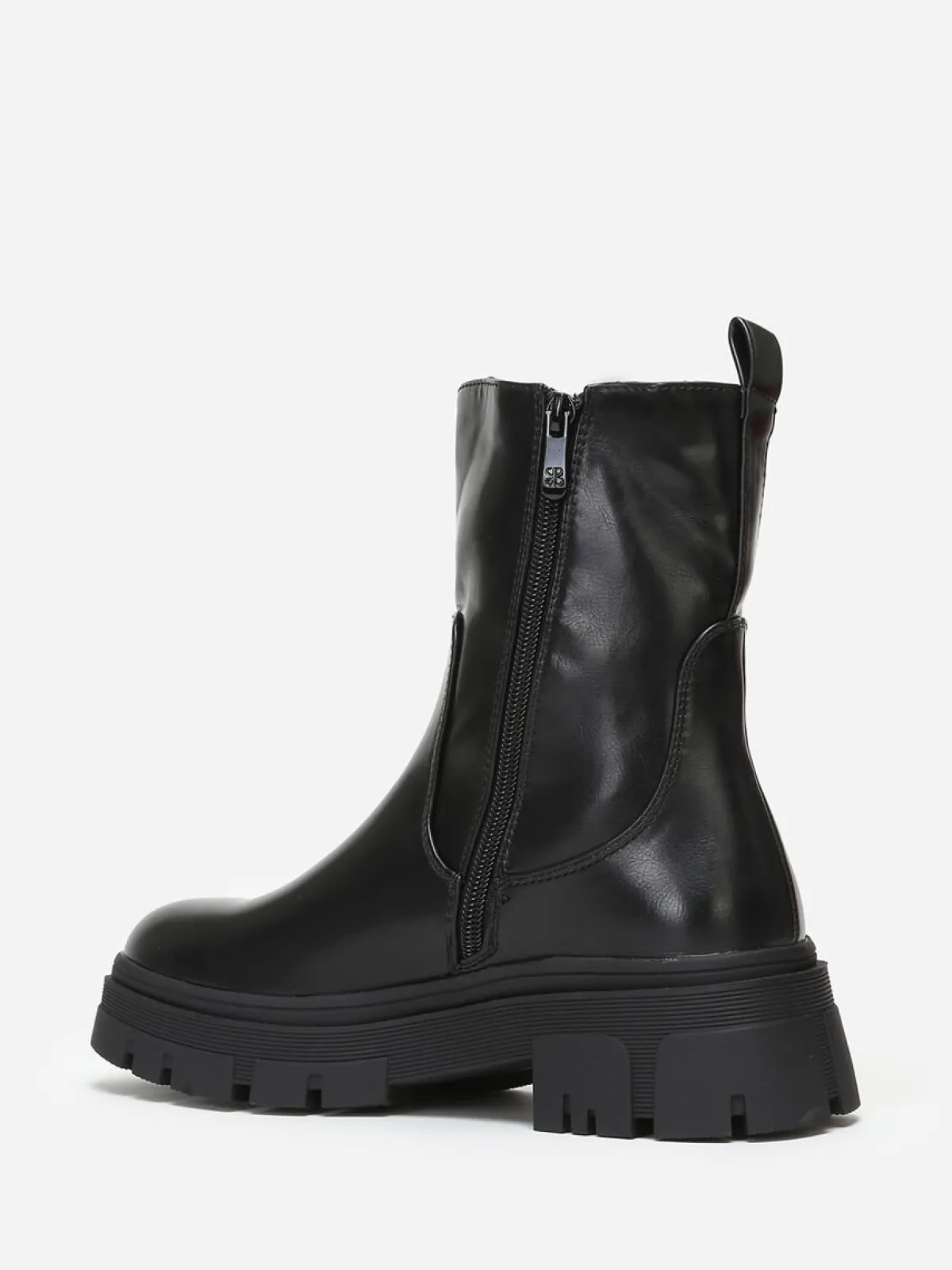 Outlet La Modeuse Bottines chelsea crantées en simili Noir
