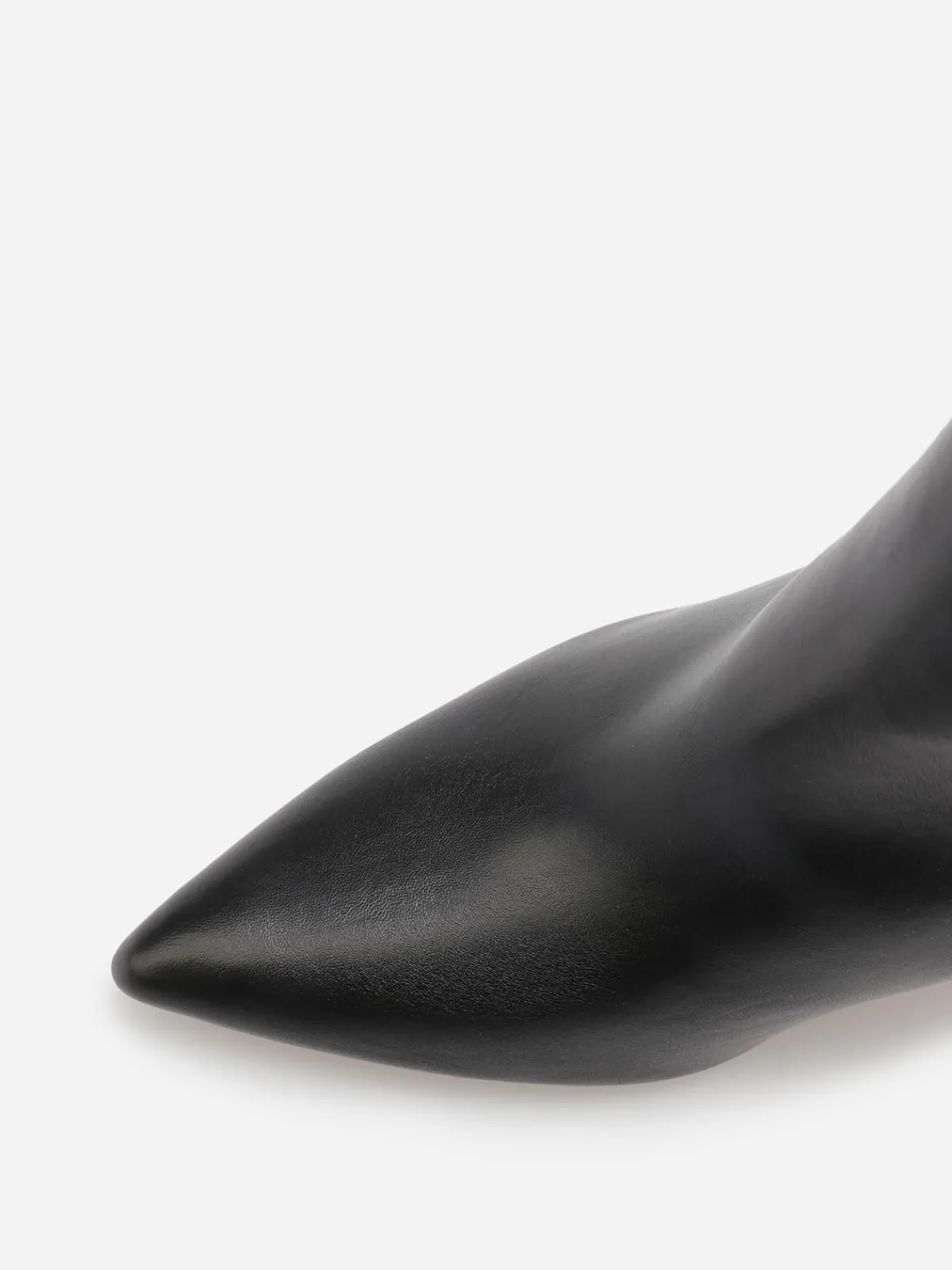 La Modeuse Bottines pointues à talon aiguille Noir