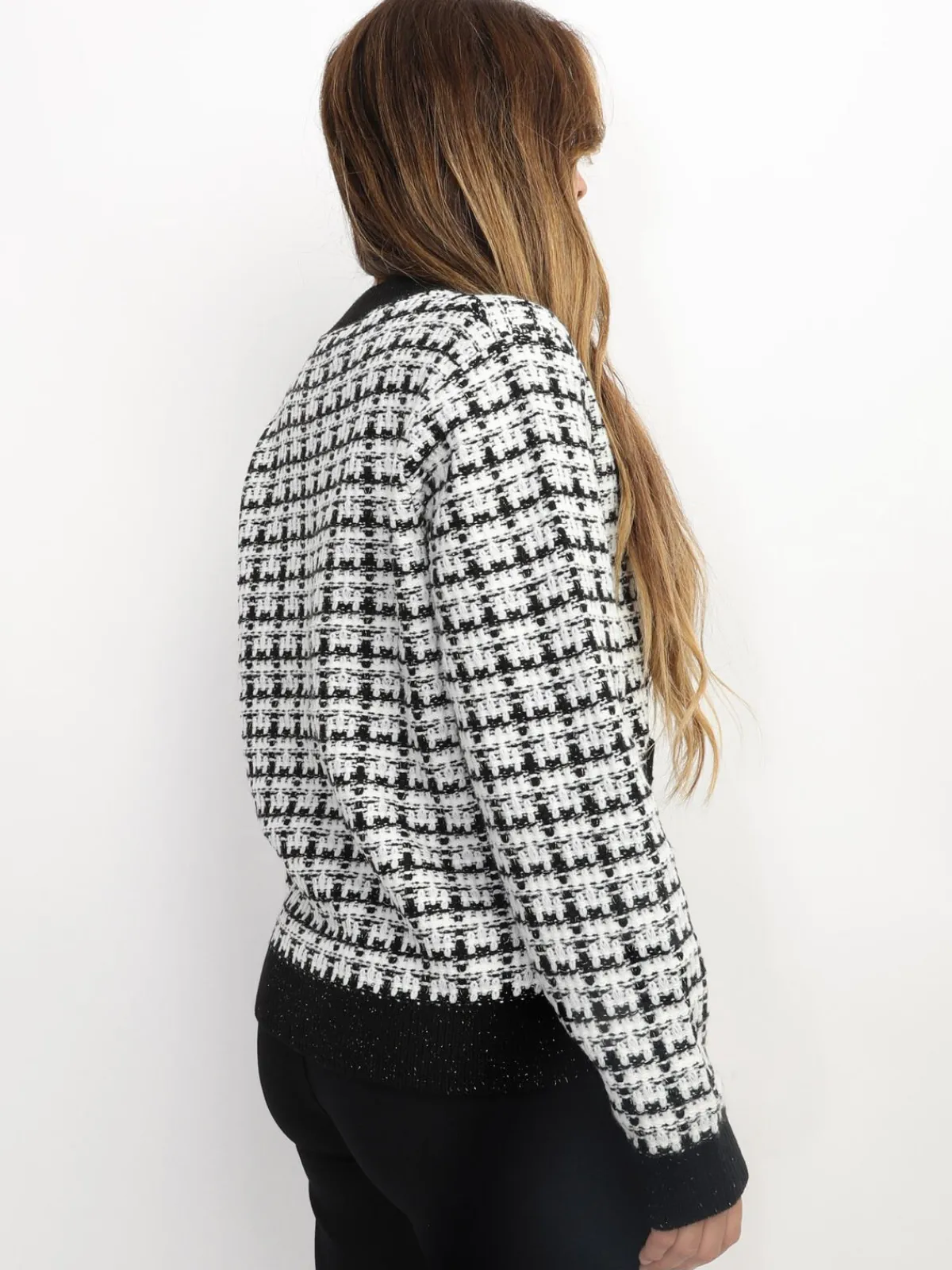 Outlet La Modeuse Cardigan en tweed à boutons dorés