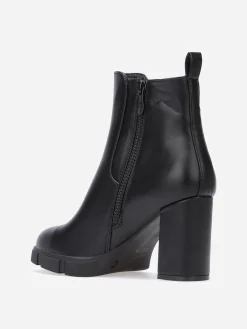 Online La Modeuse Chelsea à talon avec plateforme texturée Noir