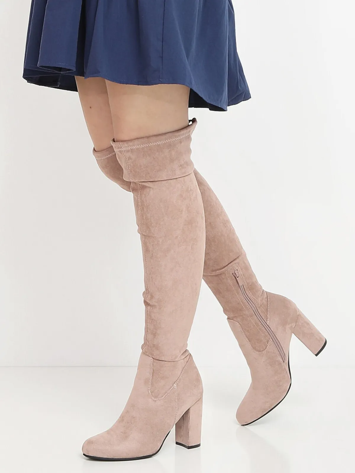 Hot La Modeuse Cuissardes en suédine à talon carré Beige