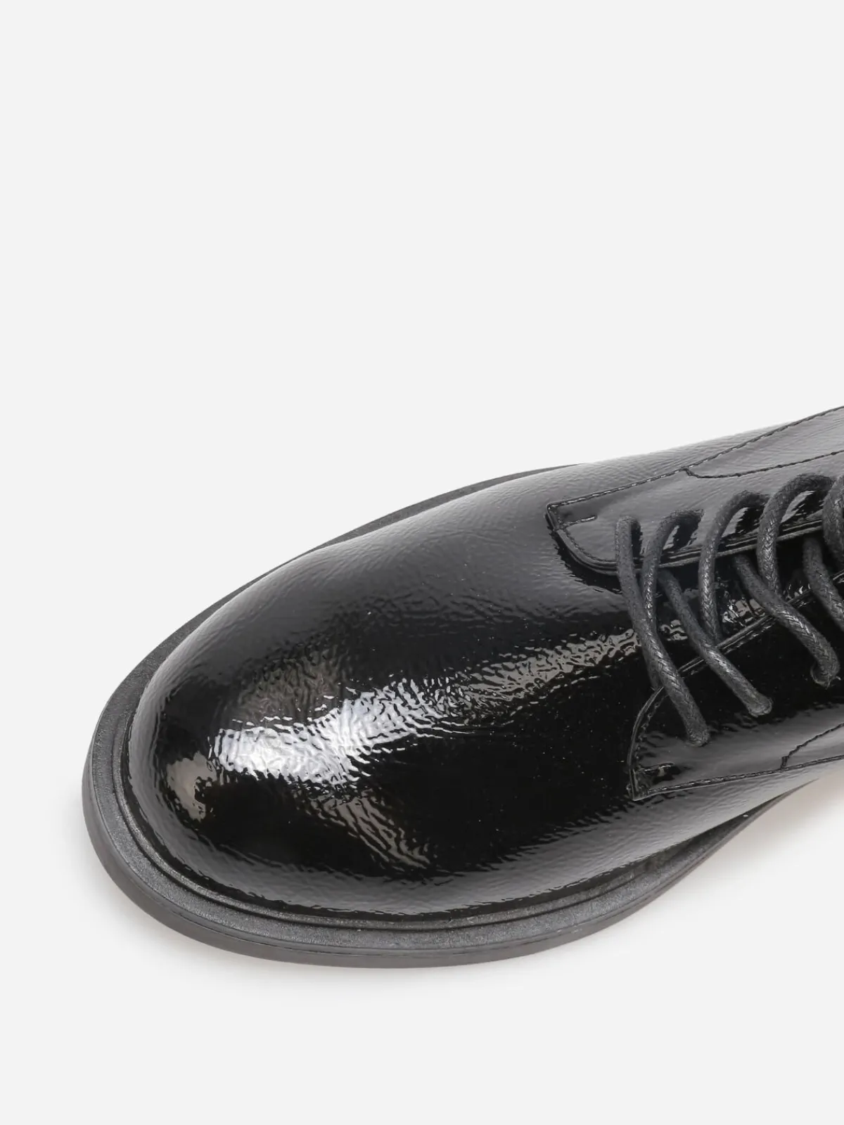 Best La Modeuse Derbies vernis et texturés à lacets Noir