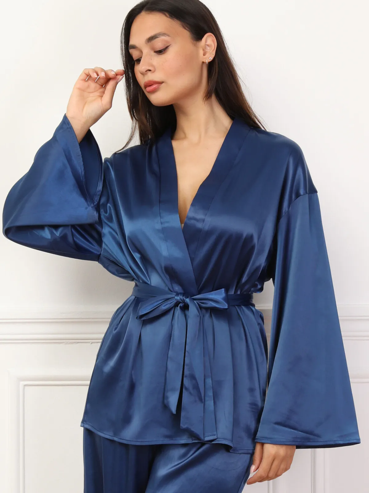 Clearance La Modeuse Ensemble pantalon et kimono satinés BleuMarine