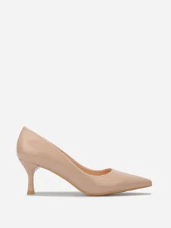 Discount La Modeuse Escarpins pointus à petit talon Beige