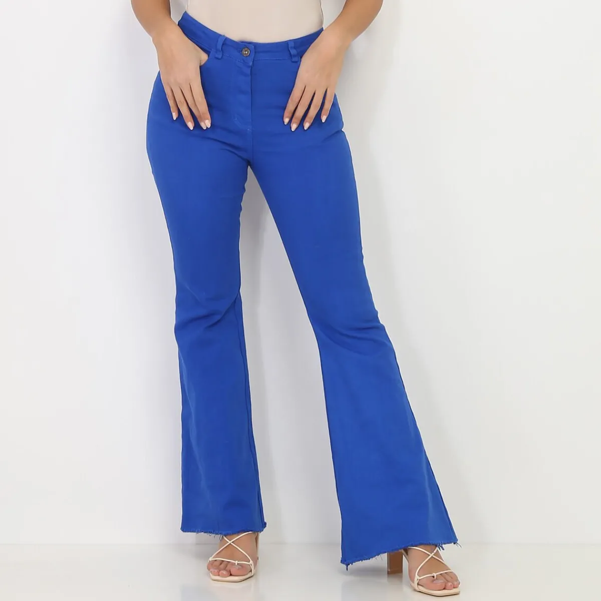 Discount La Modeuse Jeans flare stretch Bleu
