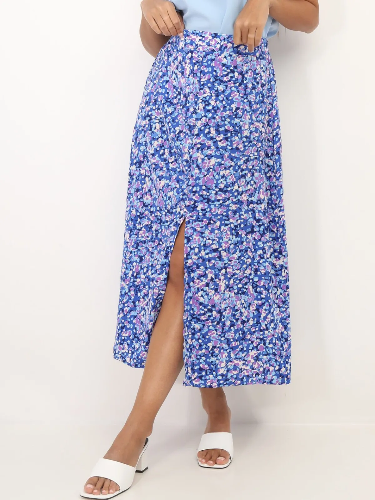 Best La Modeuse Jupe fendue à imprimé tacheté Bleu