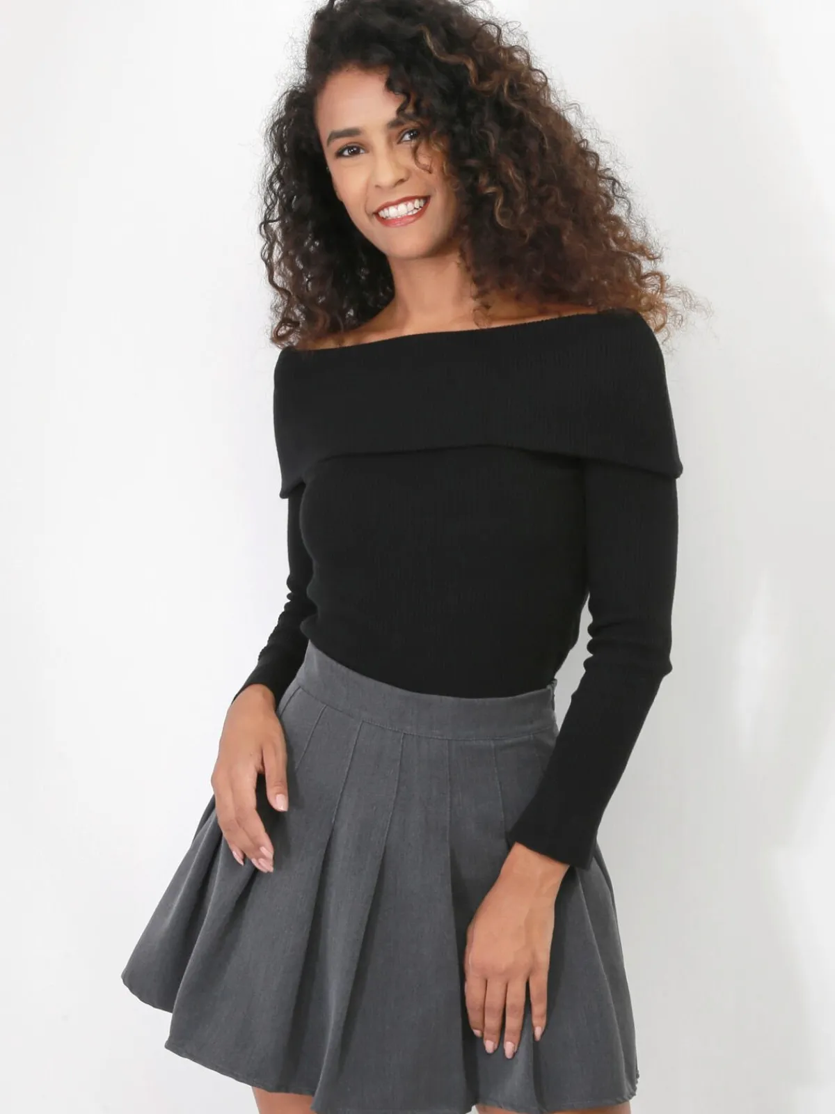 Sale La Modeuse Jupe-short plissée grisfoncé