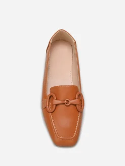 Best La Modeuse Mocassins à bride métallique et surpiqûres Camel