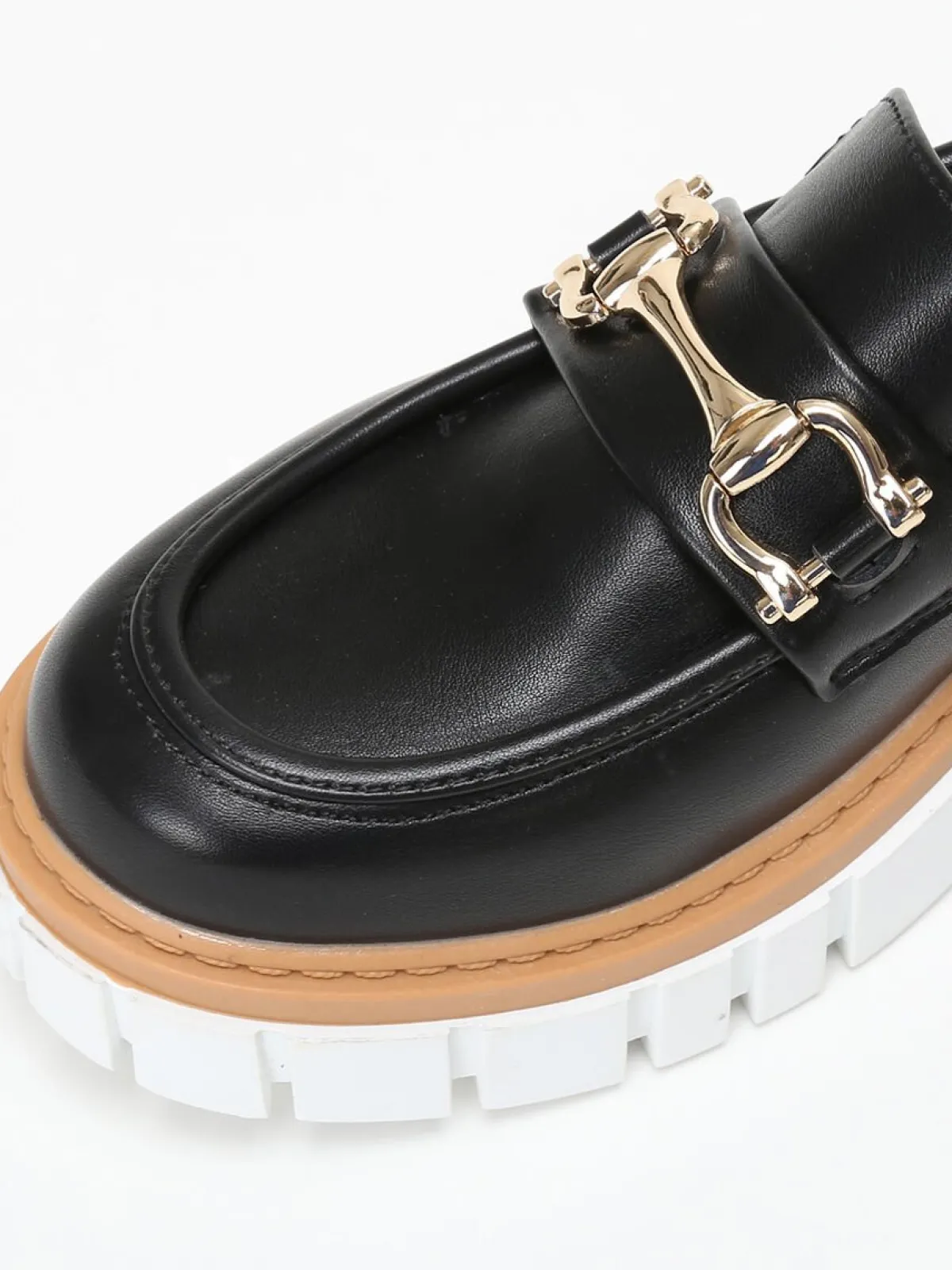 Online La Modeuse Mocassins à semelle crantée bicolore Noir