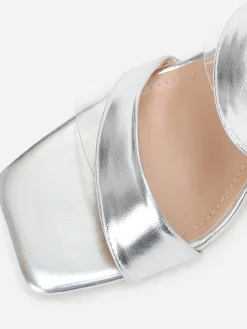Clearance La Modeuse Mules à brides et transparentes grandes tailles Argenté