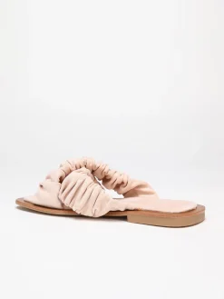 Hot La Modeuse Mules à brides smockée en suédine Rose