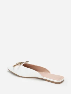 Outlet La Modeuse Mules pointues à boucle Blanc