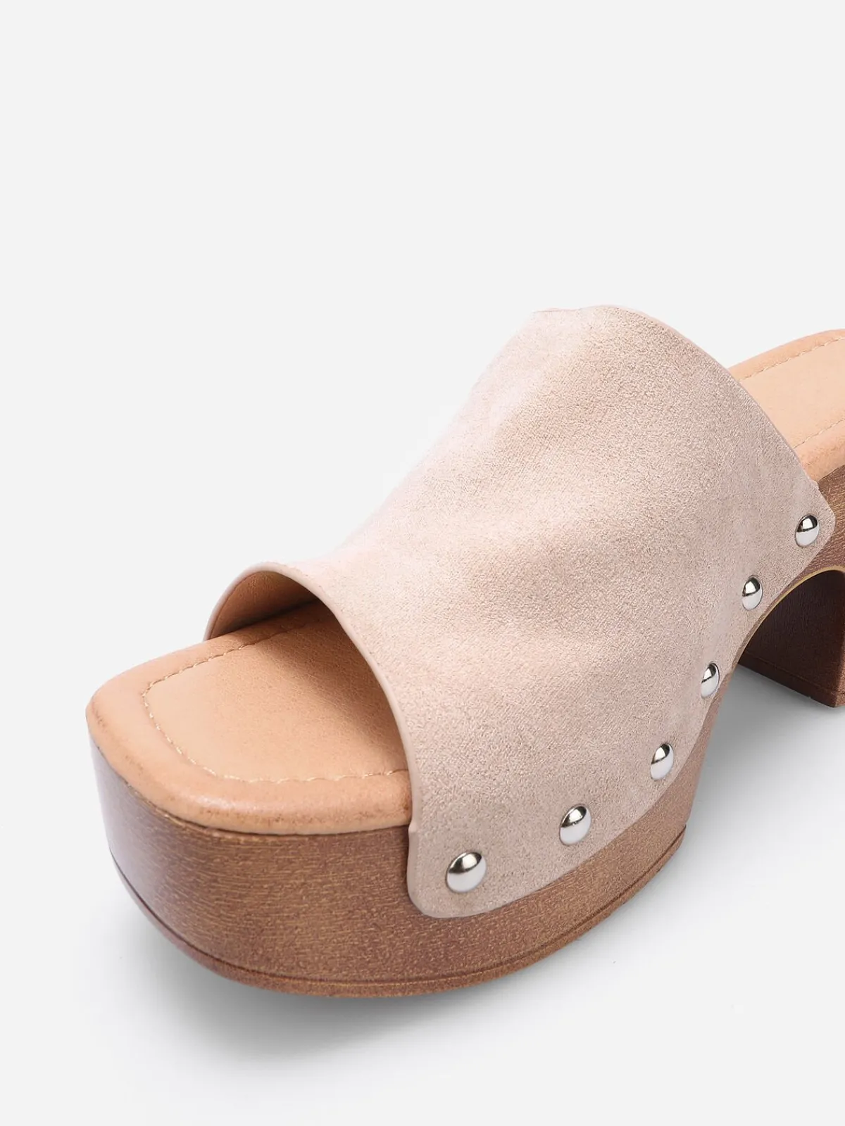 Clearance La Modeuse Mules sabots cloutées à plateforme Beige