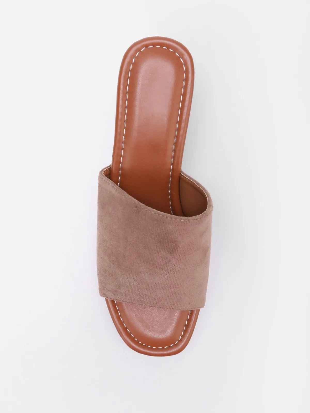 Outlet La Modeuse Mules sabots cloutées en suédine Taupe