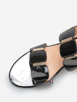 Outlet La Modeuse Mules vernies à détails dorés Noir