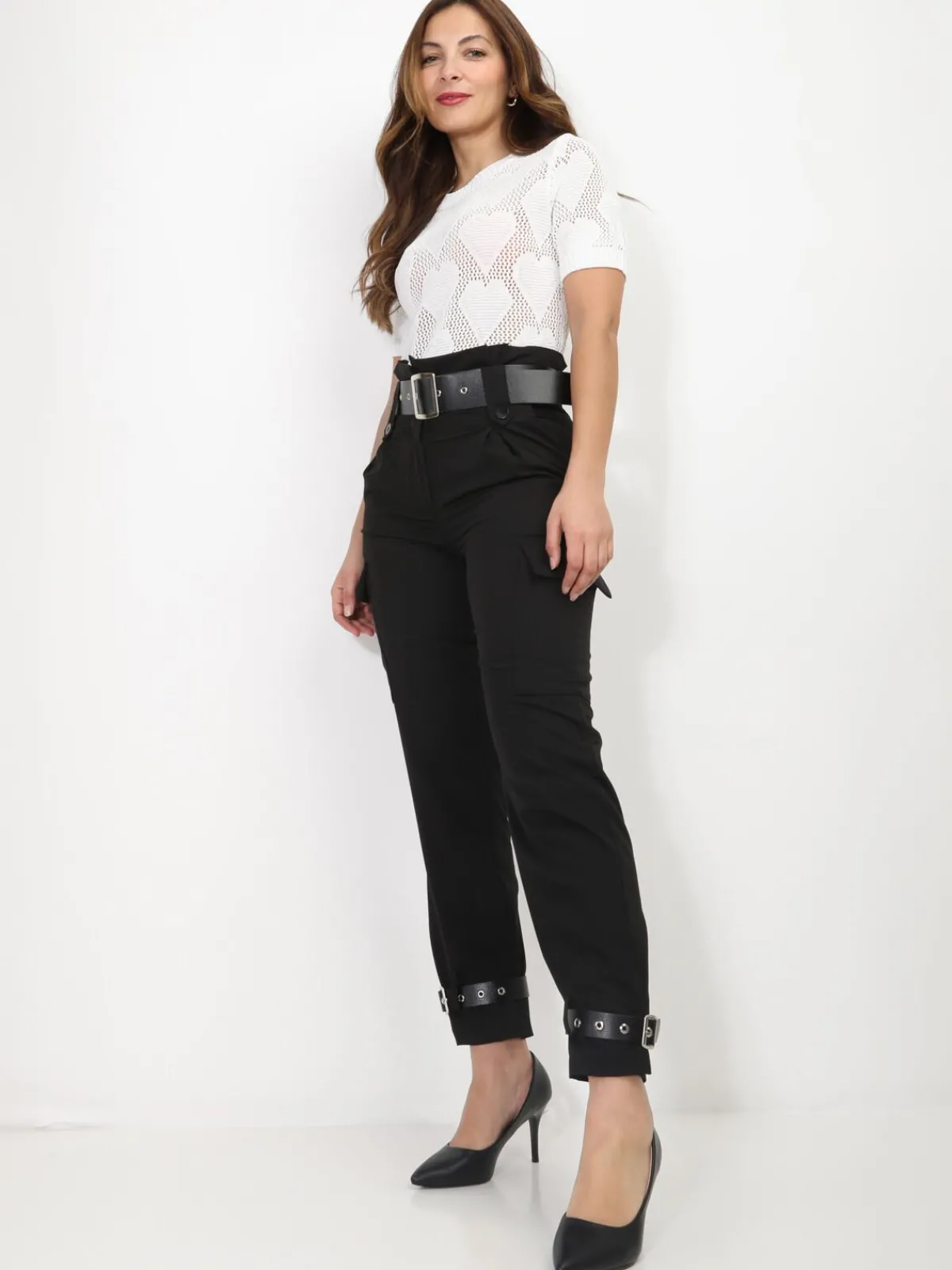 La Modeuse Pantalon cargo avec ceintures Noir
