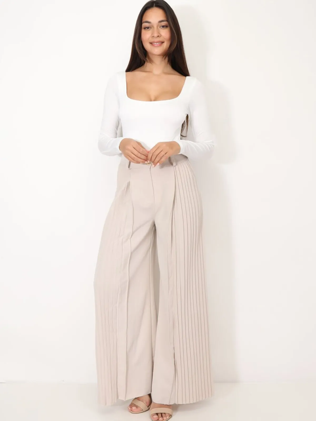 Outlet La Modeuse Pantalon de costume palazzo plissé Beigeclair