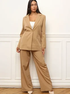 Online La Modeuse Pantalon évasé à imprimé rayures Beige