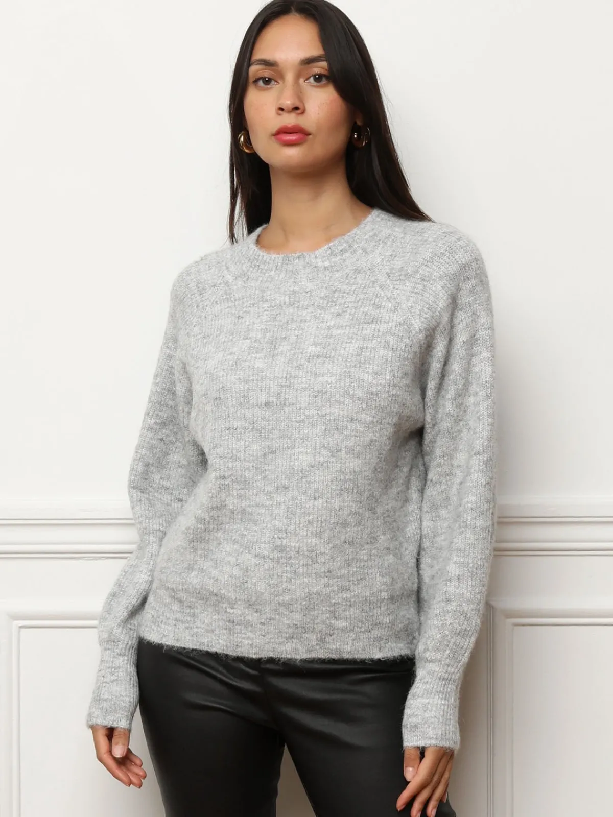 Sale La Modeuse Pull à dos ouvert et perles Grisclair
