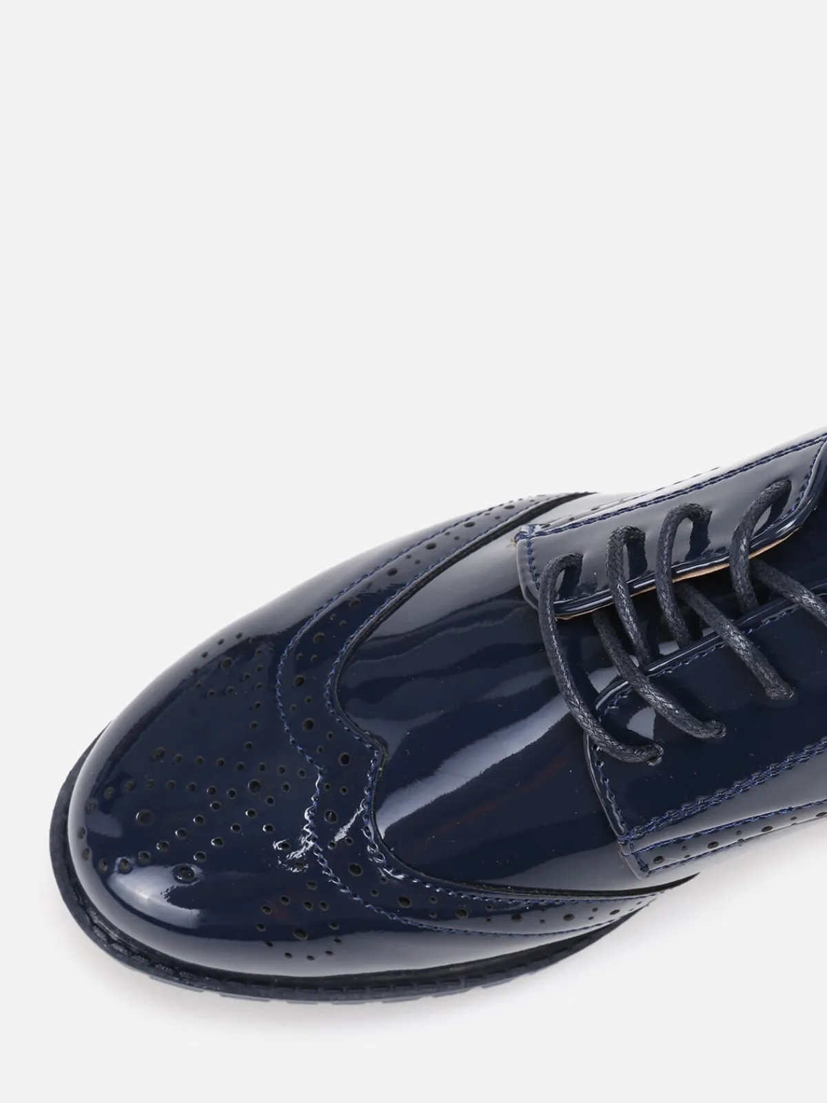 Sale La Modeuse Richelieu vernies à semelle crantée BleuMarine