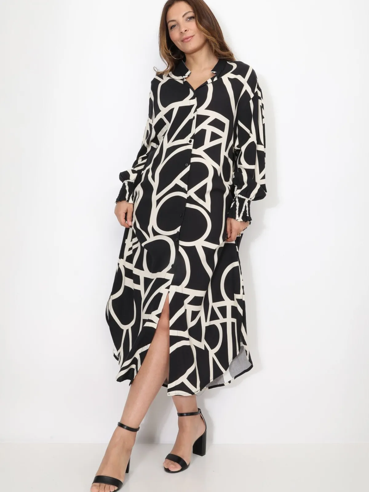 Outlet La Modeuse Robe chemise à motif géométrique Noir