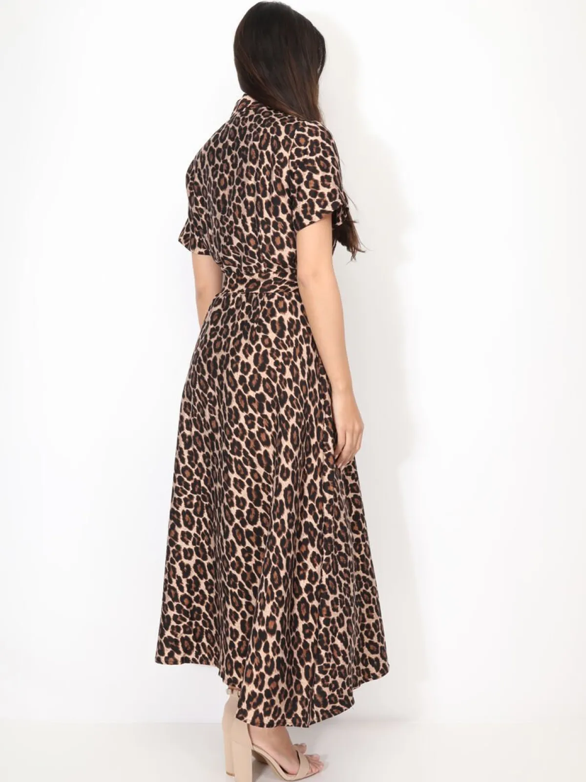 Sale La Modeuse Robe chemise évasée à motif Léopard