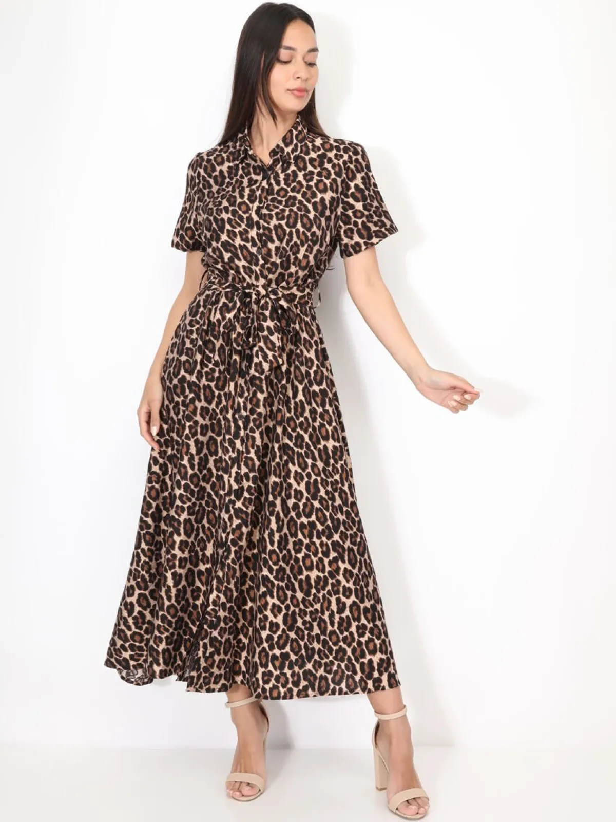 Sale La Modeuse Robe chemise évasée à motif Léopard