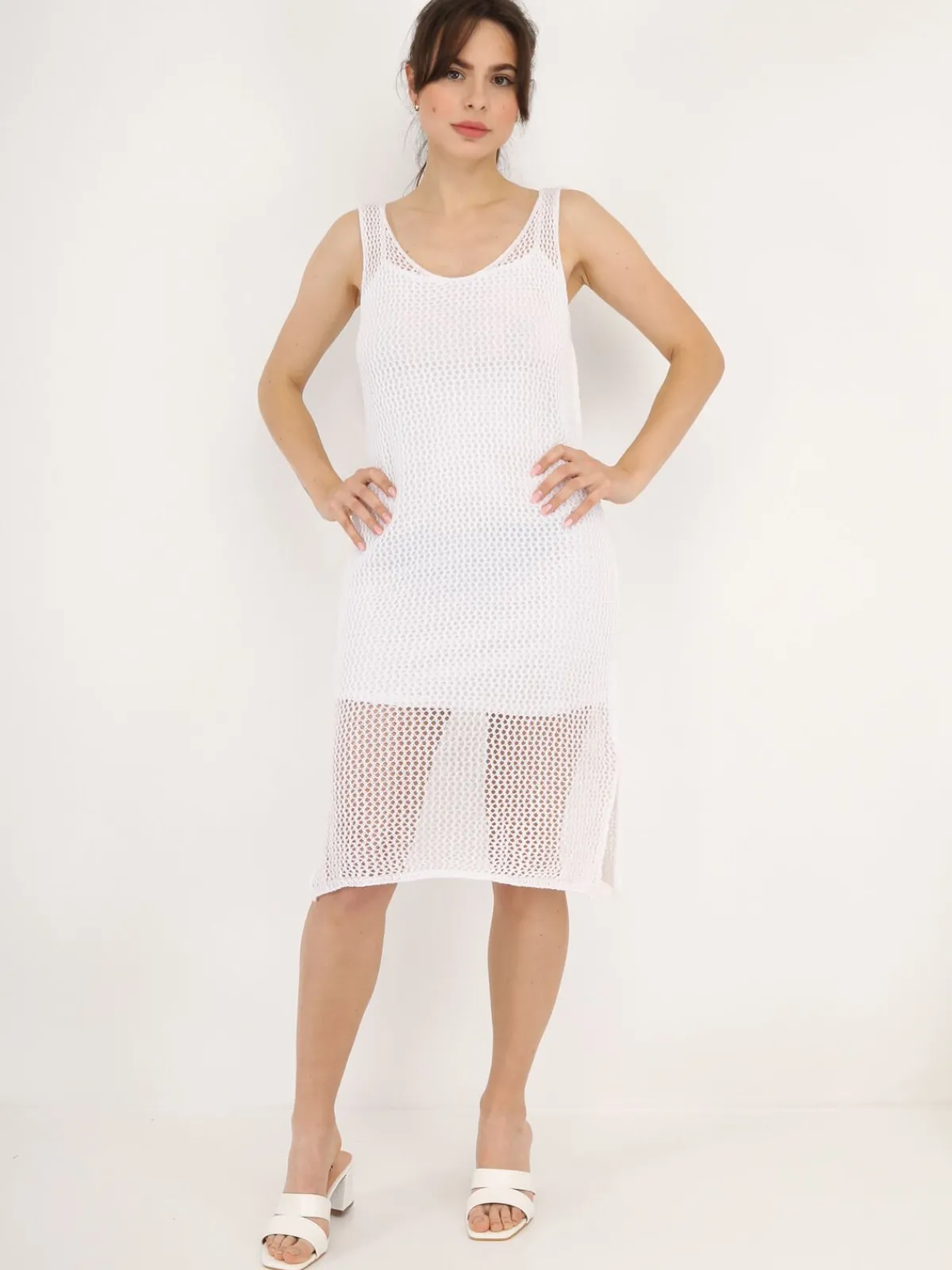 Outlet La Modeuse Robe de plage en crochet à fentes Blanc