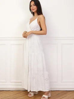 Discount La Modeuse Robe en broderie anglaise et fleurs Blanc