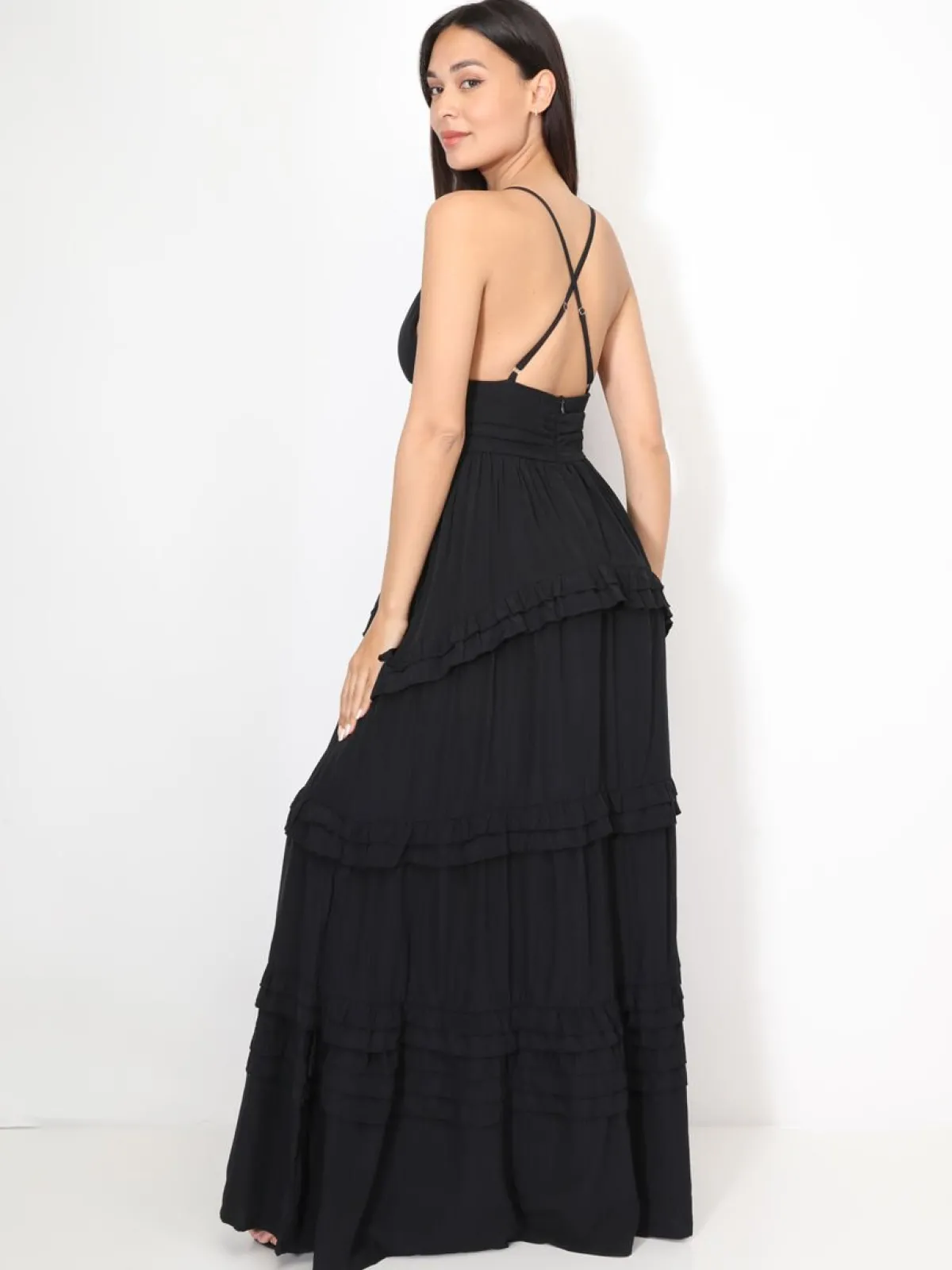 Clearance La Modeuse Robe longue évasée à volants Noir
