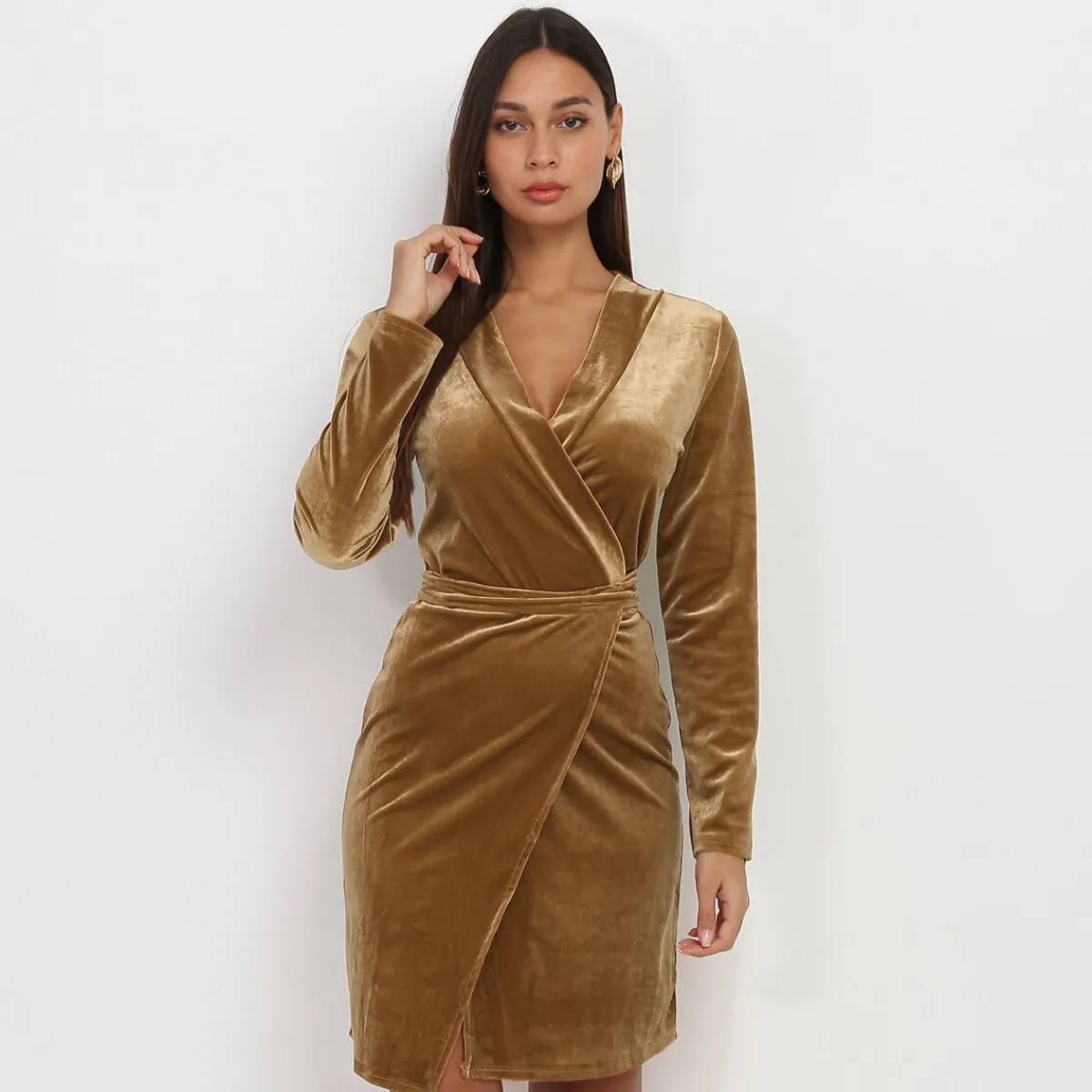 Discount La Modeuse Robe portefeuille en velours Camel