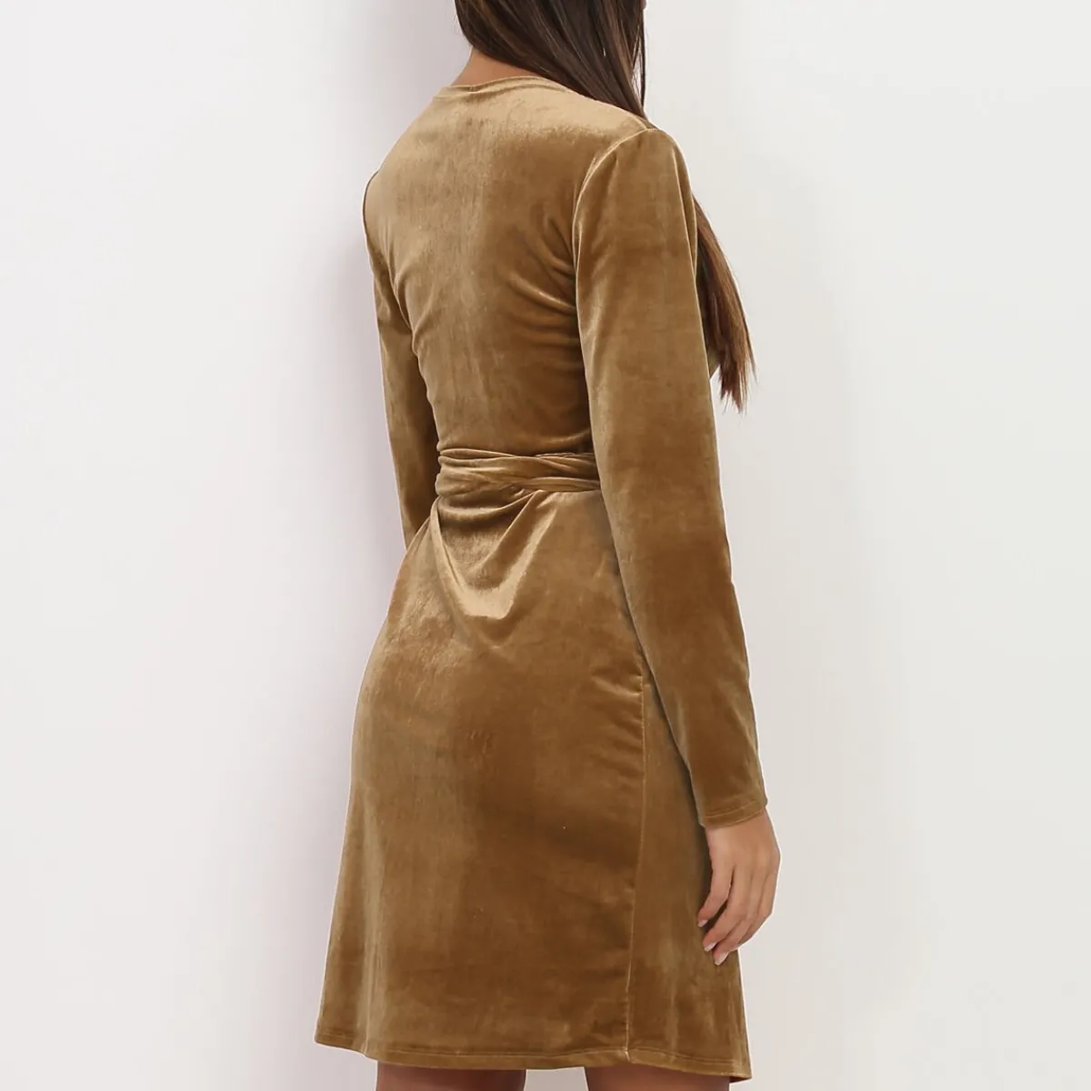 Discount La Modeuse Robe portefeuille en velours Camel
