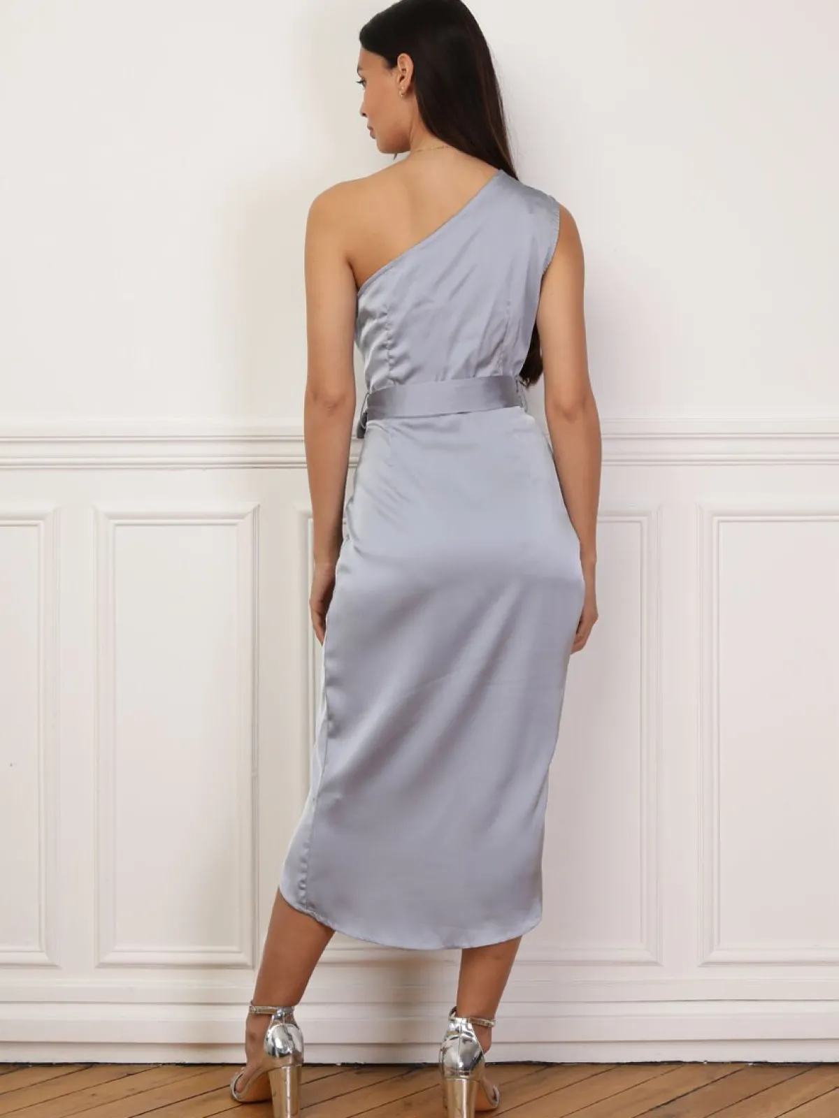 Best La Modeuse Robe satinée asymétrique et ceinturée BleuGivré