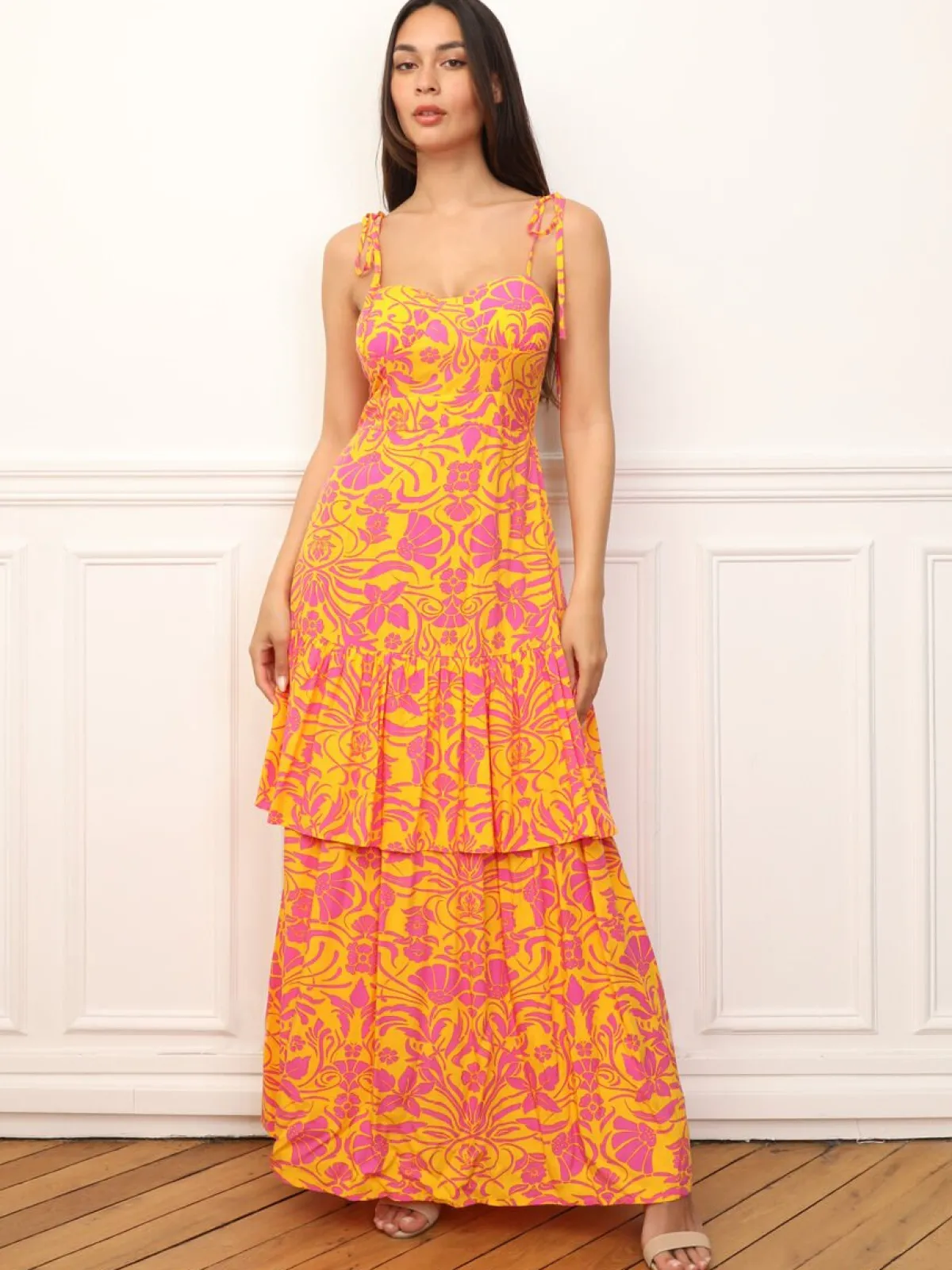 Clearance La Modeuse Robe évasée à volants et fleurs Orange