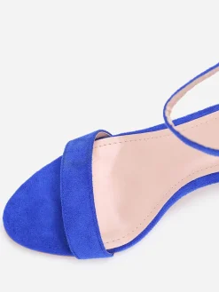 Sale La Modeuse Sandales à brides et talon carré Bleu