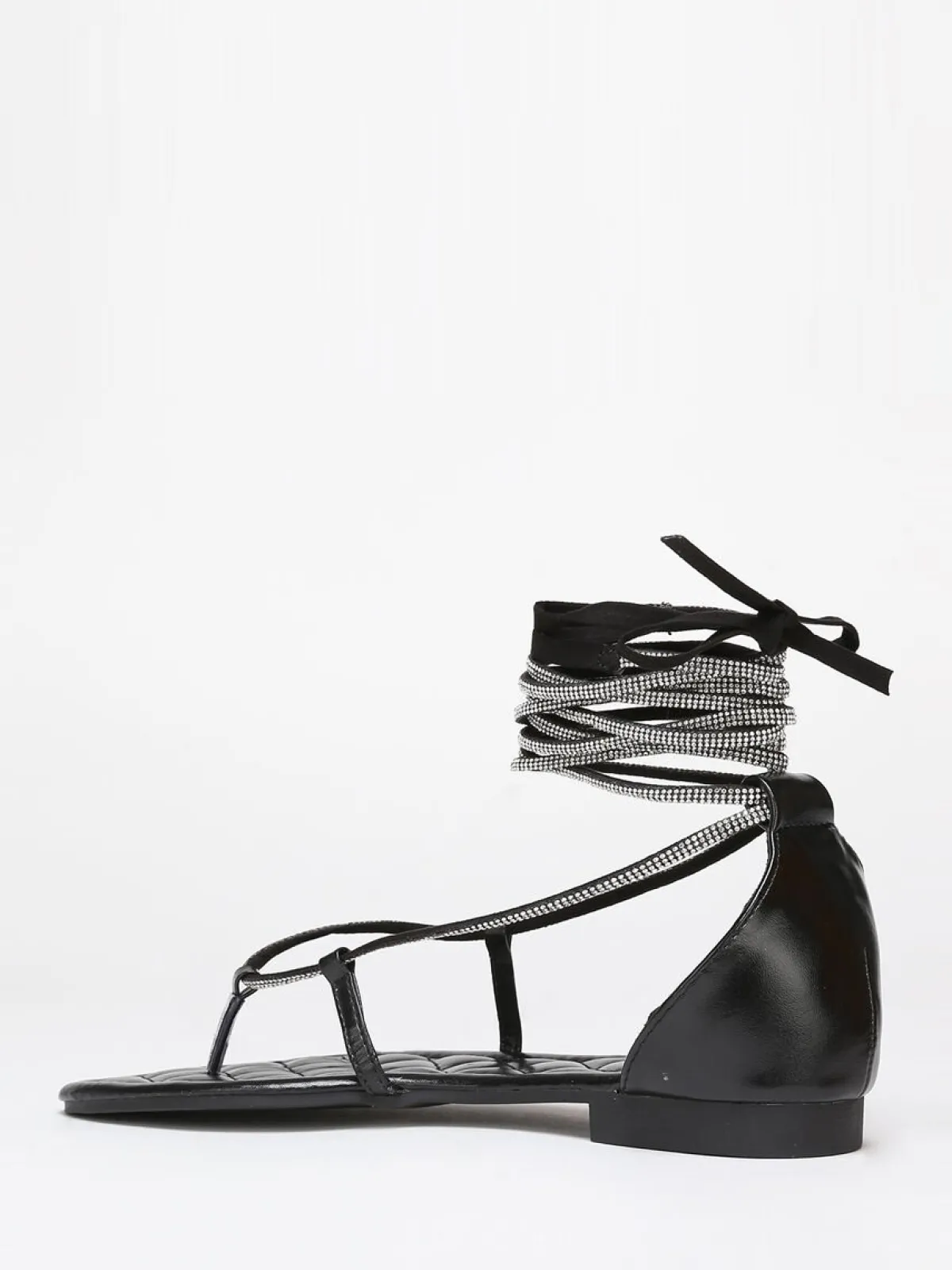 Outlet La Modeuse Sandales avec lacets en strass à nouer Noir