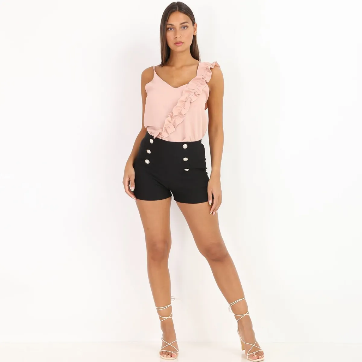 Sale La Modeuse Short à boutons taille haute élastiquée Noir