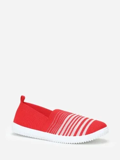 Best La Modeuse Slip-on  en maille et effet transparent Rouge