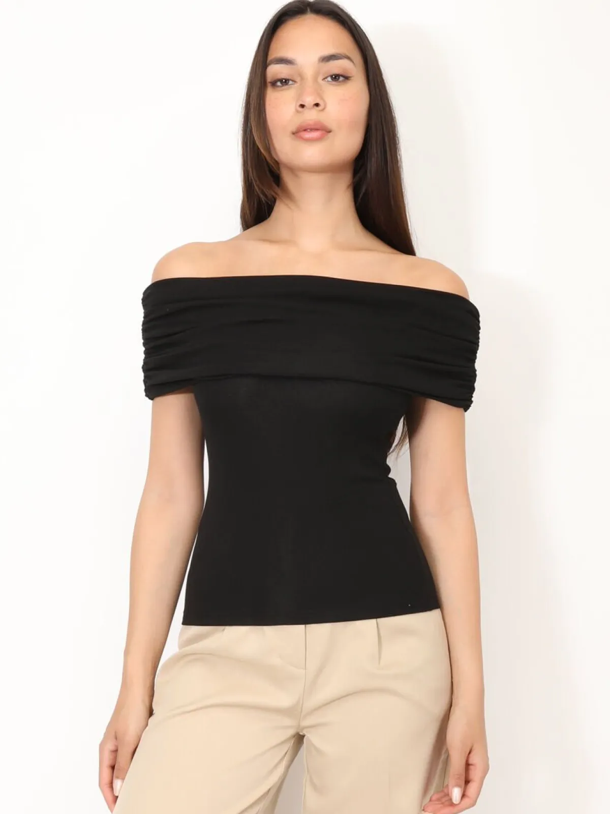 Sale La Modeuse Top moulant à col bardot Noir