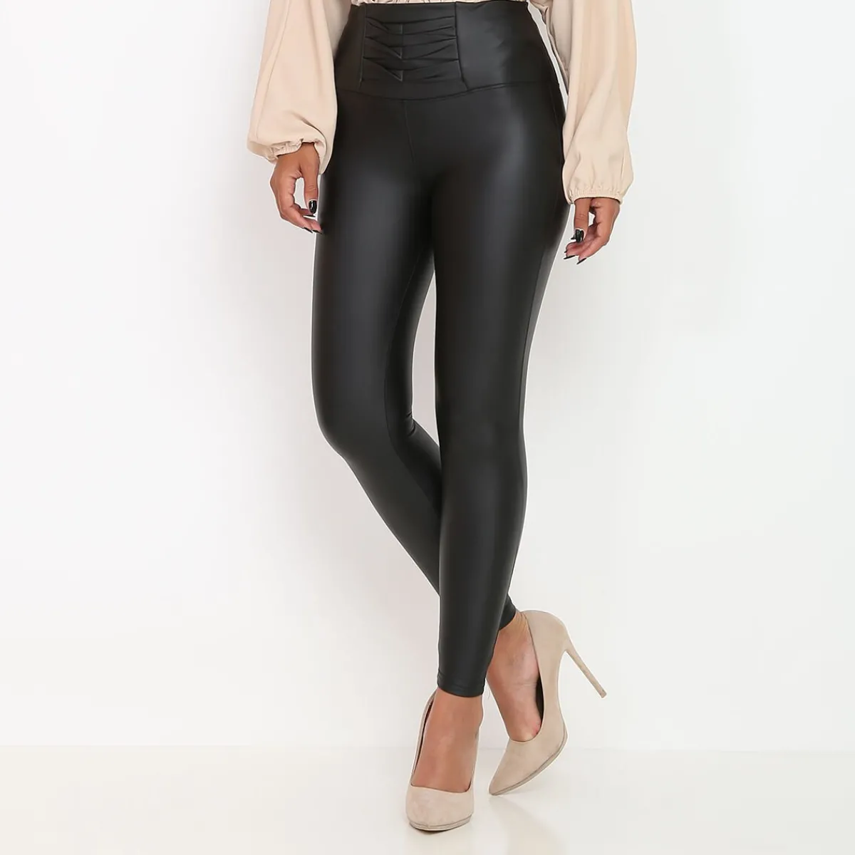 Discount La Modeuse Tregging en simili à fronçage Noir
