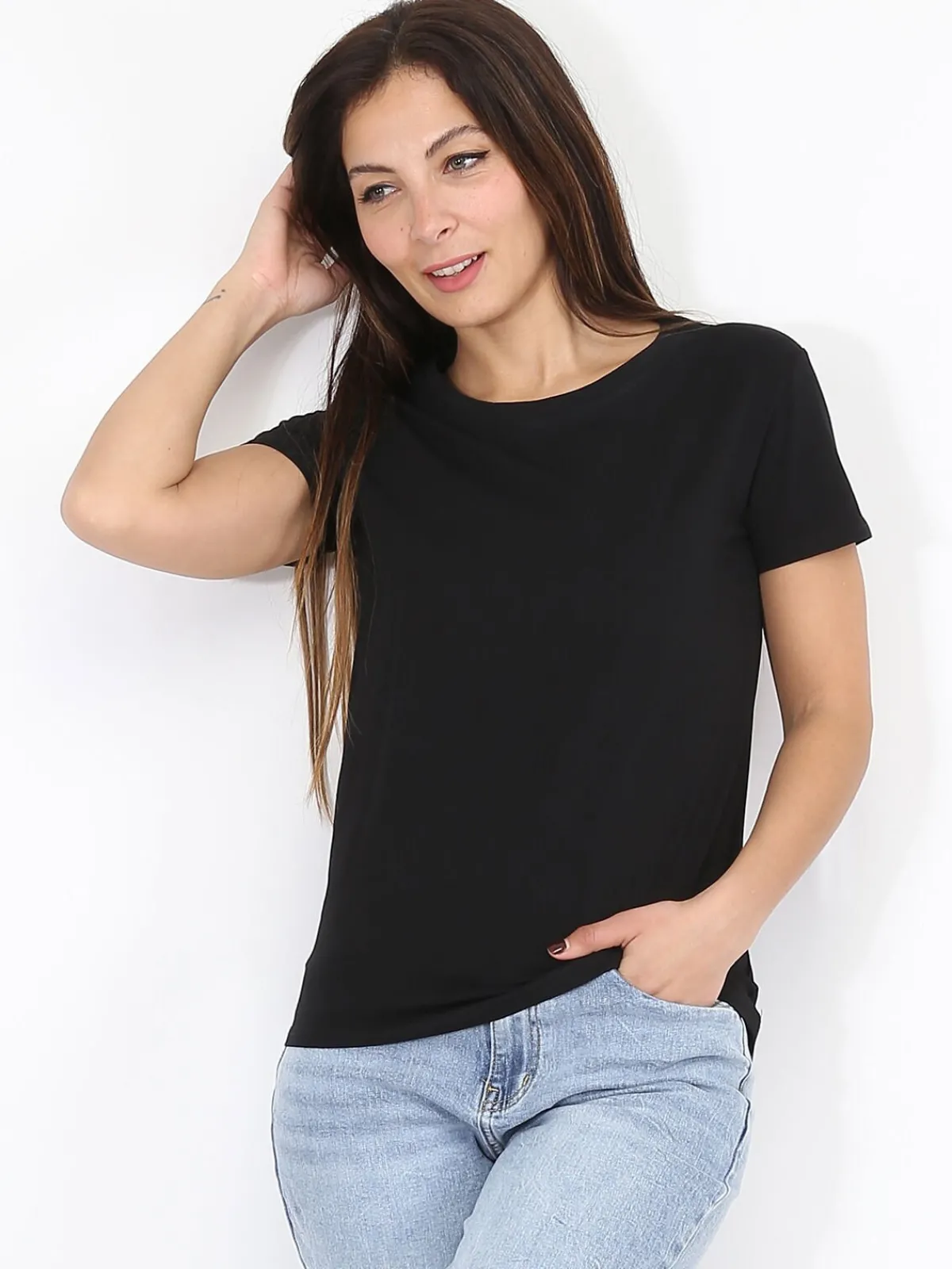 Discount La Modeuse T-shirt basique à col rond Noir