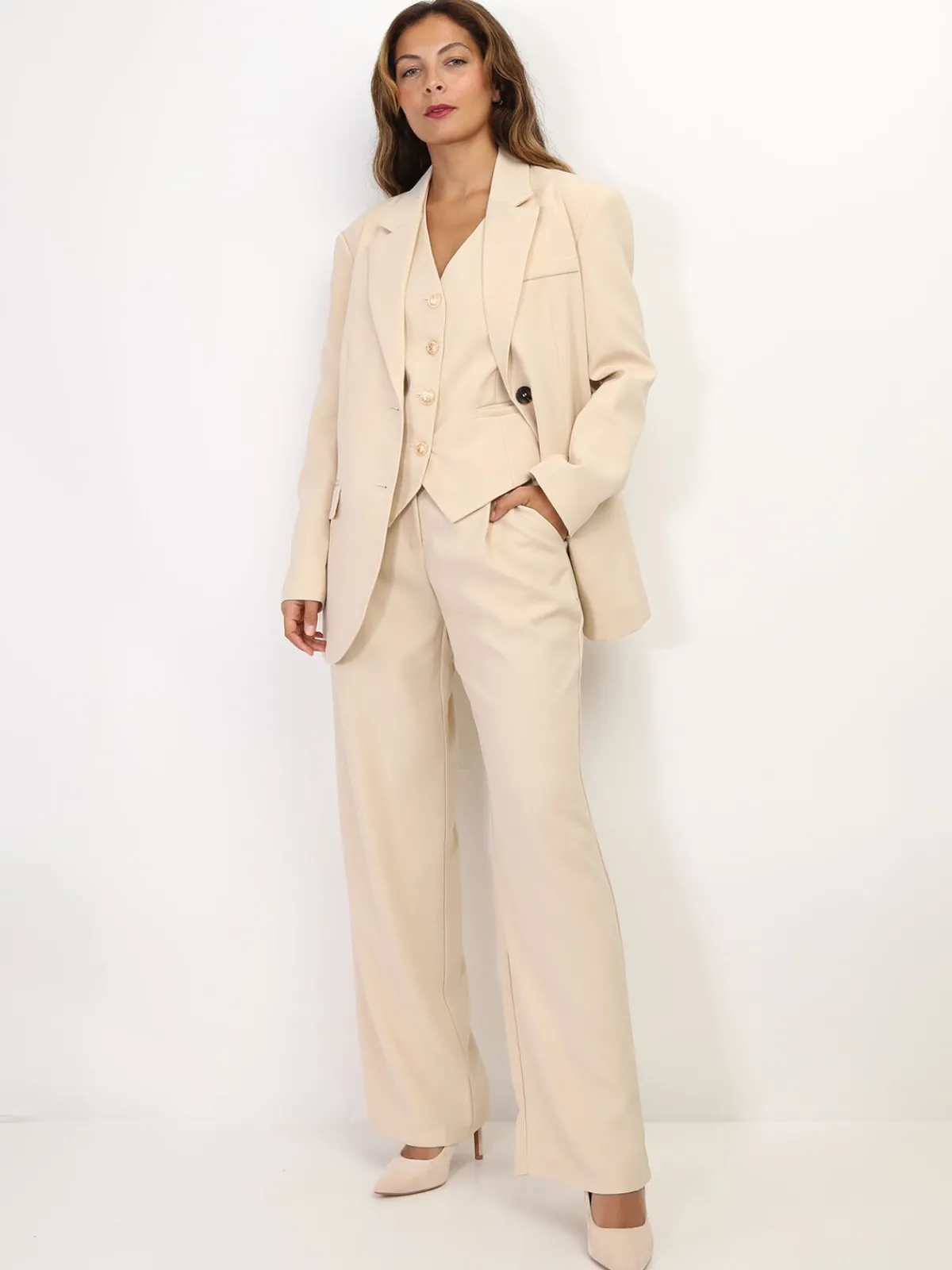 New La Modeuse Veste de costume oversize Beige