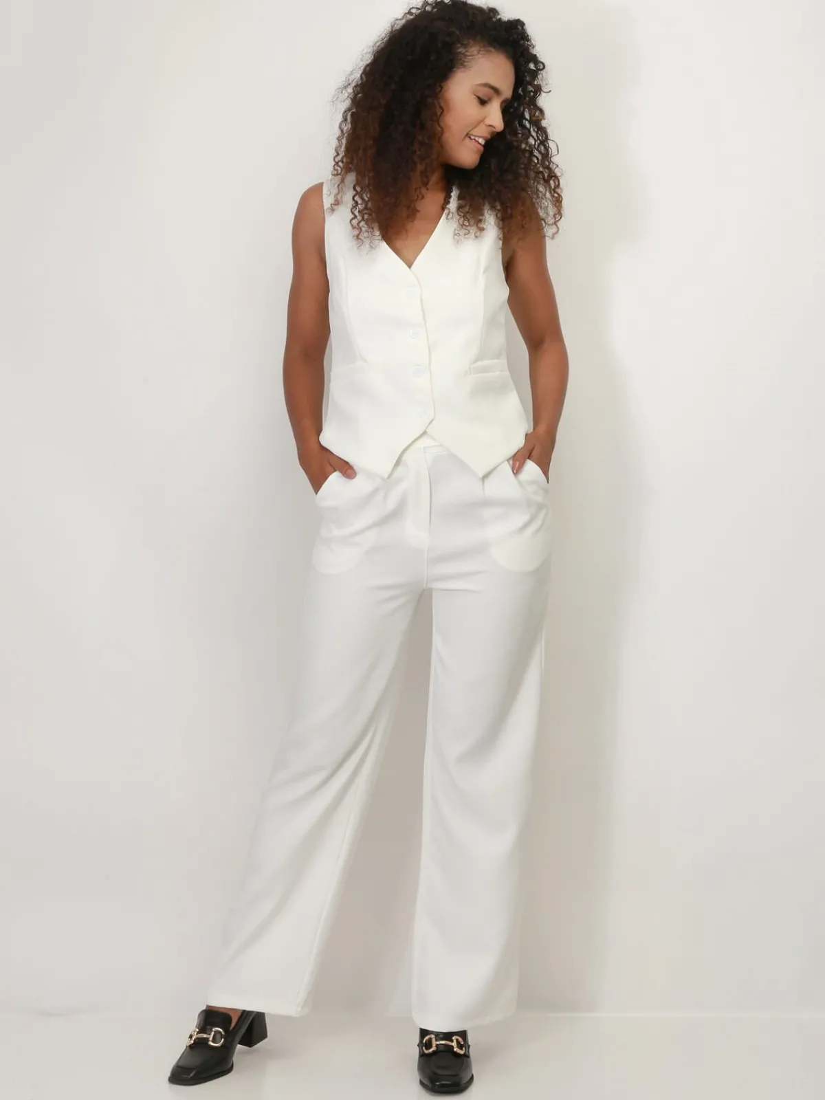 Discount La Modeuse Veston cintré à boutons Blanc